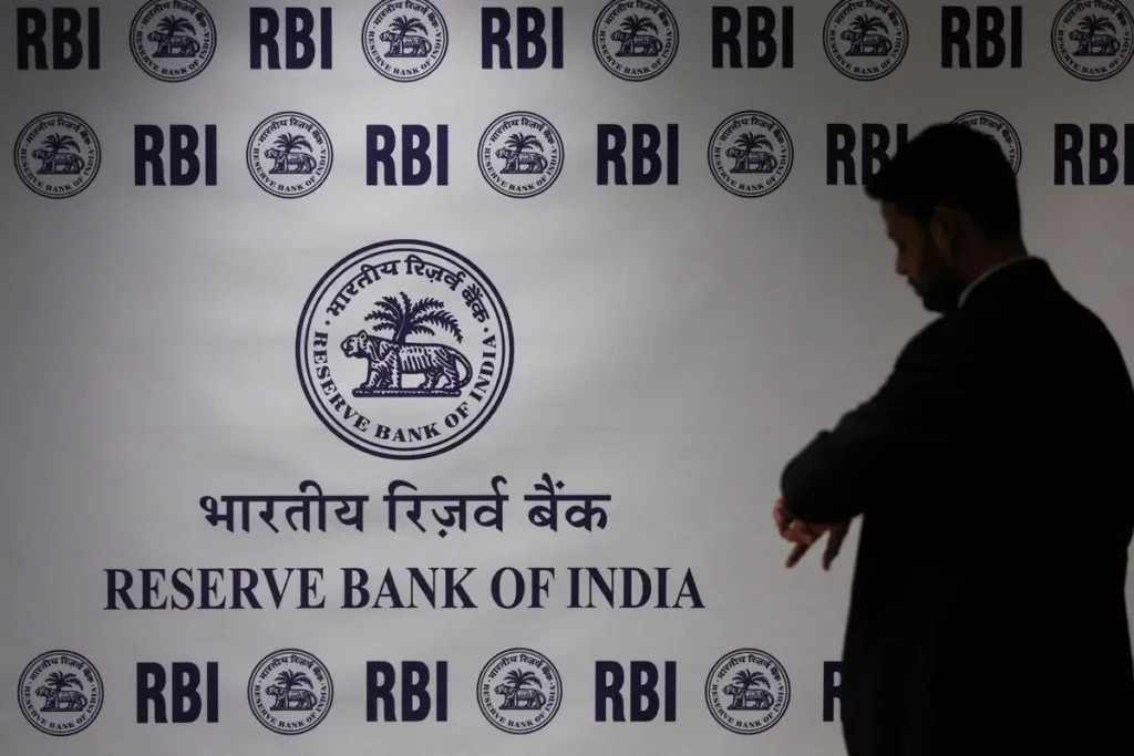 RBI Says No to Offshore Settlement for Government Bonds, Wants Foreign Investors on Domestic Platform RBI Says No to Offshore Settlement for Government Bonds, Wants Foreign Investors on Domestic Platform